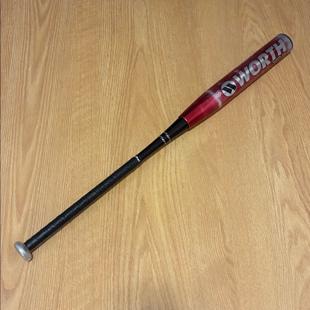 Worth WICEST Wicked Whiplash EST Slowpitch Softball Bat
